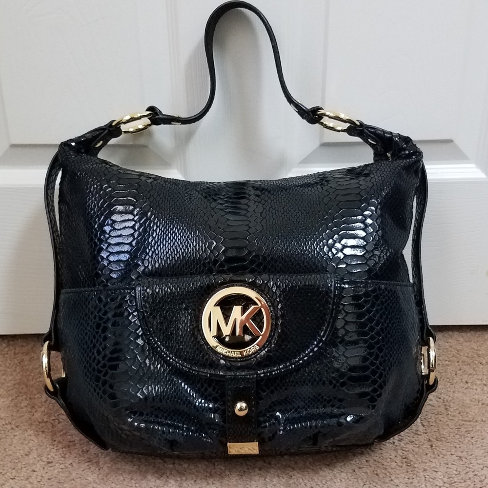 Micheal Kors Black Hobo Snakeskin Handbag